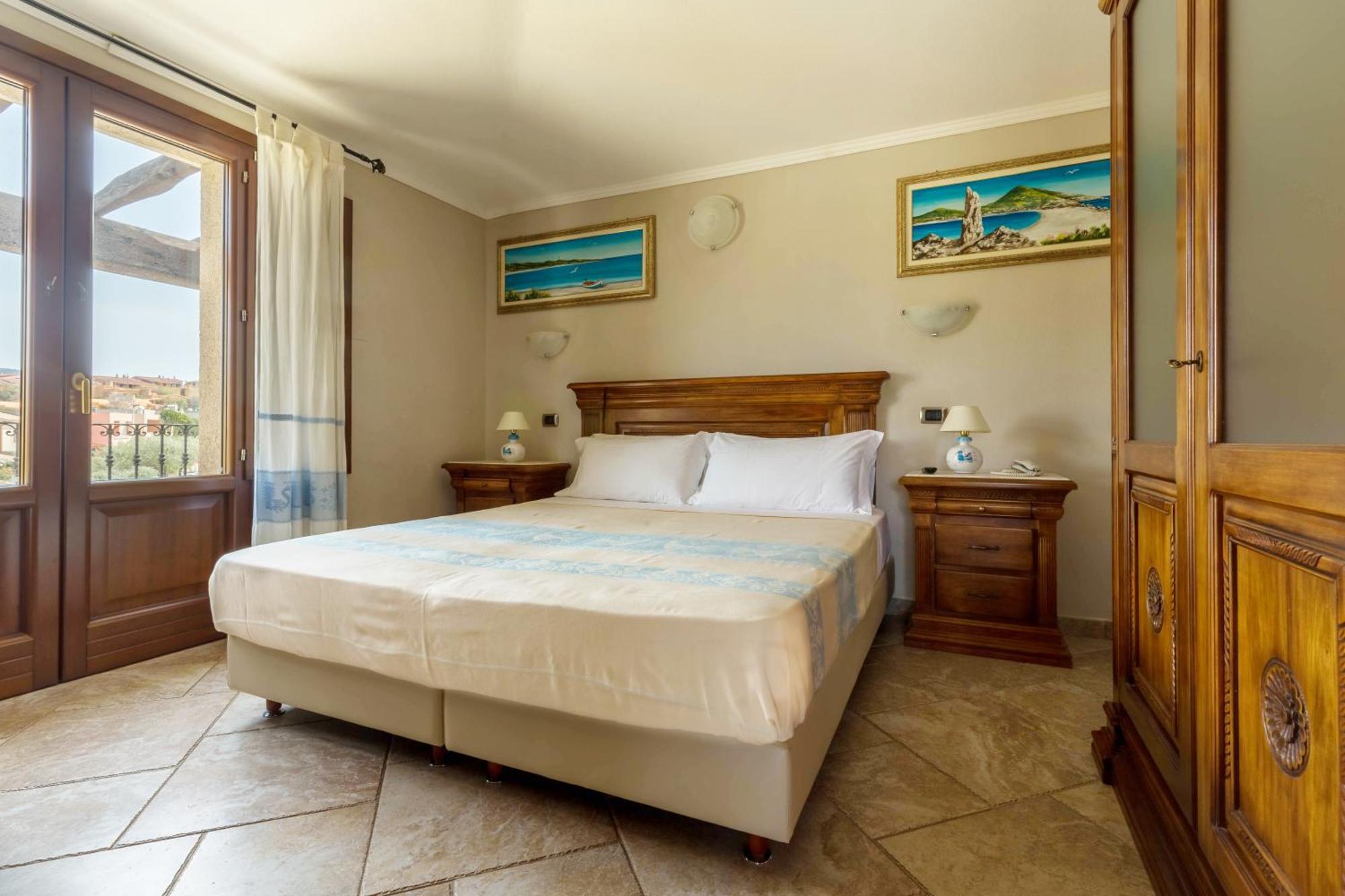 Hotel Sa Suergia Villasimius Exterior photo
