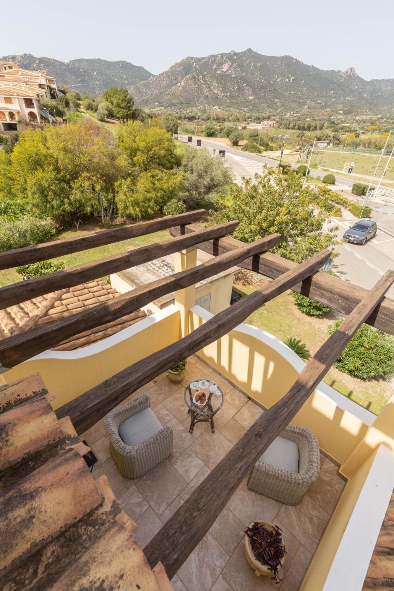Hotel Sa Suergia Villasimius Exterior photo