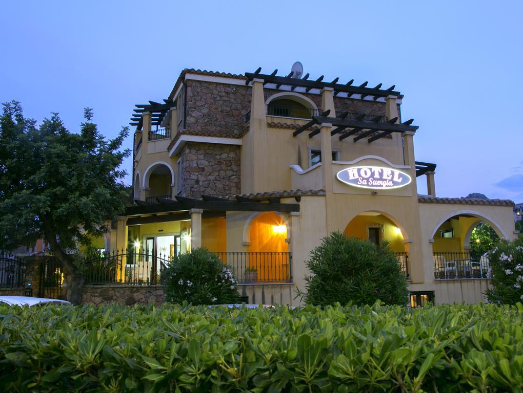 Hotel Sa Suergia Villasimius Exterior photo